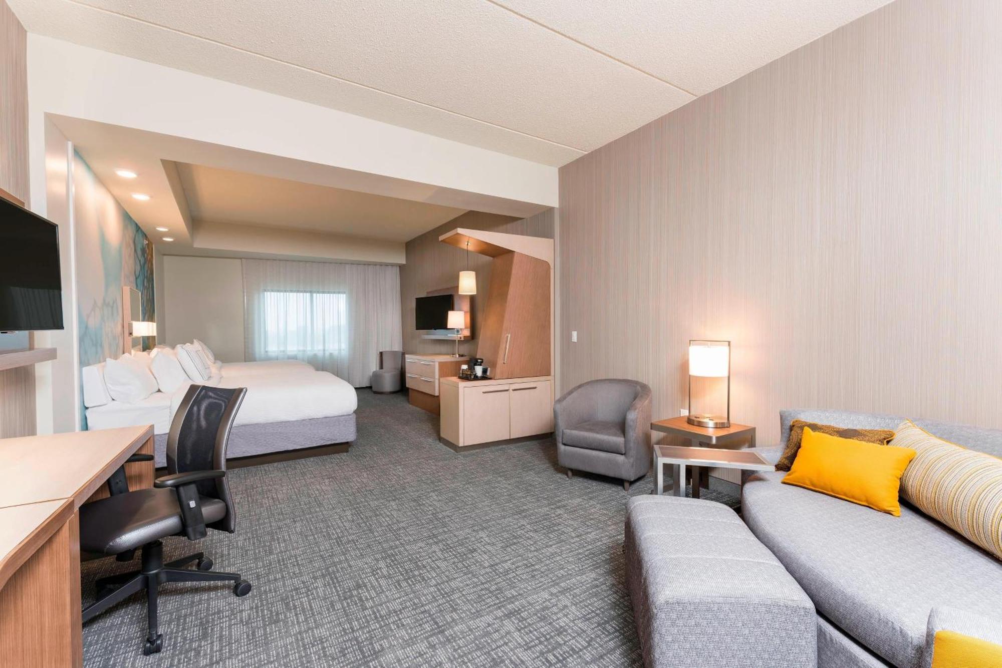 Courtyard By Marriott Mt. Pleasant At Central Michigan University Mount Pleasant Εξωτερικό φωτογραφία